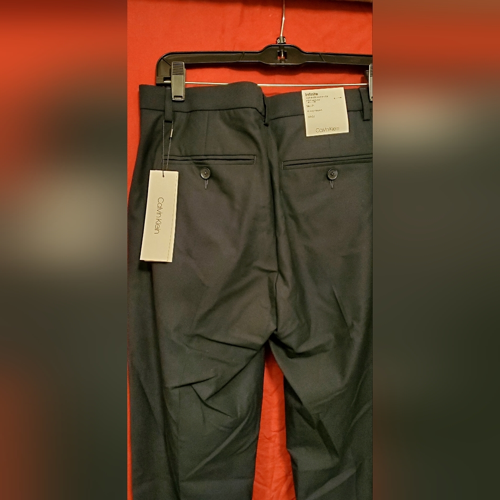 Calvin Klein Black slim fit 30×32